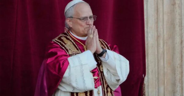 1010x567 papa leon xiv 520259 115943