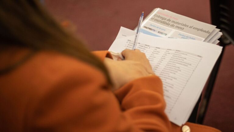 Secretaría Electoral organiza capacitaciones para autoridades de mesa en San Francisco