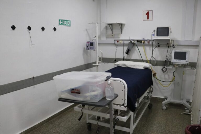 Inauguraron Aula Magna y nuevas mejoras en el Hospital Iturraspe