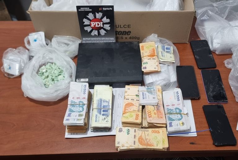 Allanamientos por homicidio y amenazas en Josefina: una pareja detenida