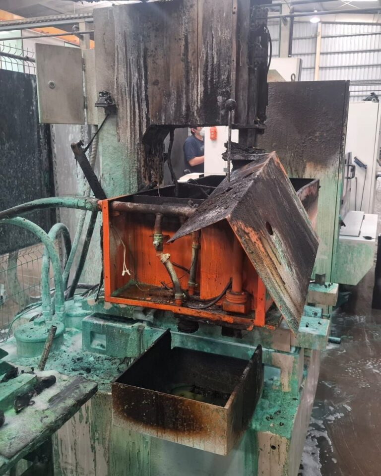 Incendio en el Parque Industrial afectó a cinco empleados que debieron ser asistidos