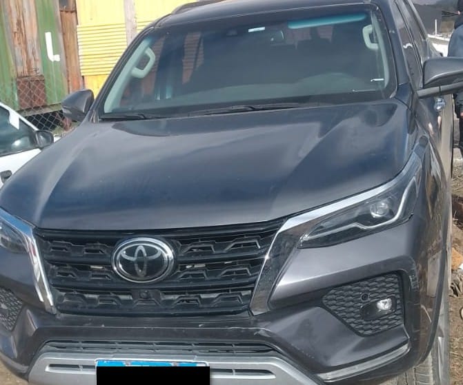 Solicitan ayuda para localizar una camioneta robada en Frontera