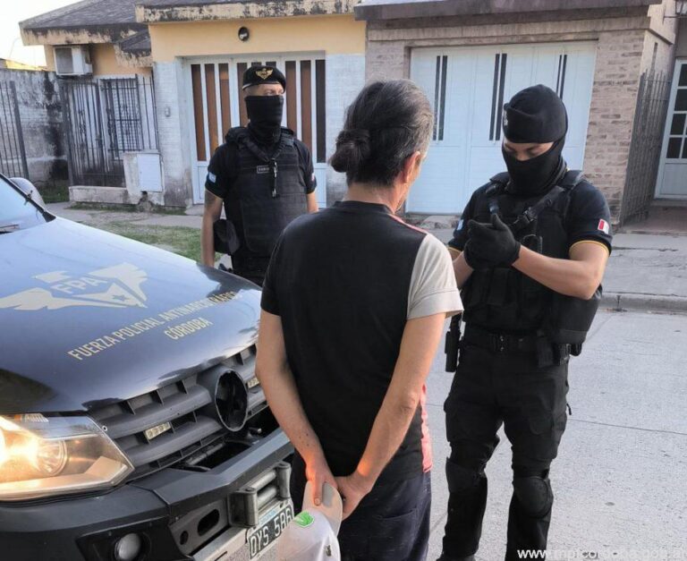 FPA detuvo a un motociclista y secuestró drogas en San Francisco