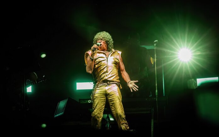 Ya están disponibles las entradas físicas para el show de La Mona en San Francisco