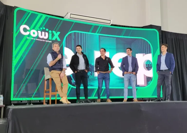 Cowix reunió al sector tambero en San Francisco y presentó una nueva herramienta con IA