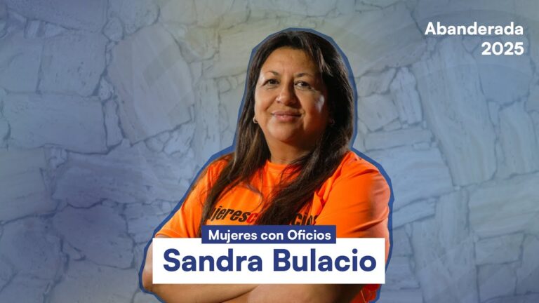 Sandra Bulacio nominada al “Abanderado del Año” por su labor social