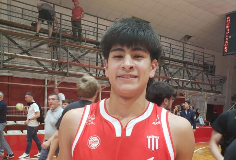 Maximiliano Lizarraga: “Tenía muchas ganas de jugar, di todo”