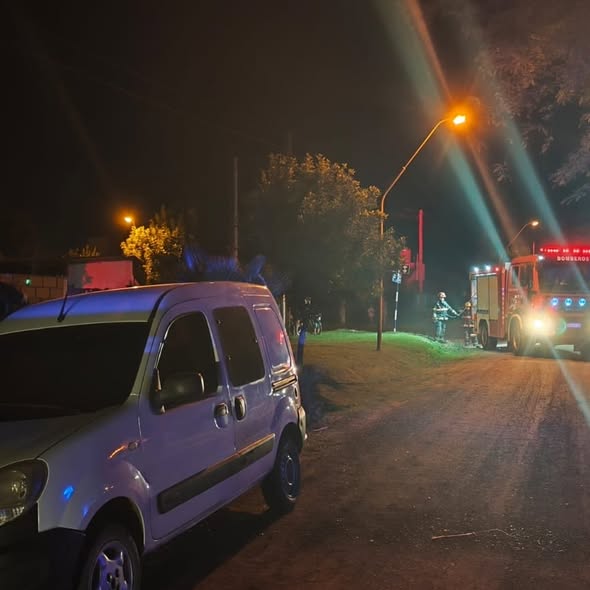 Un principio de incendio afectó a una camioneta