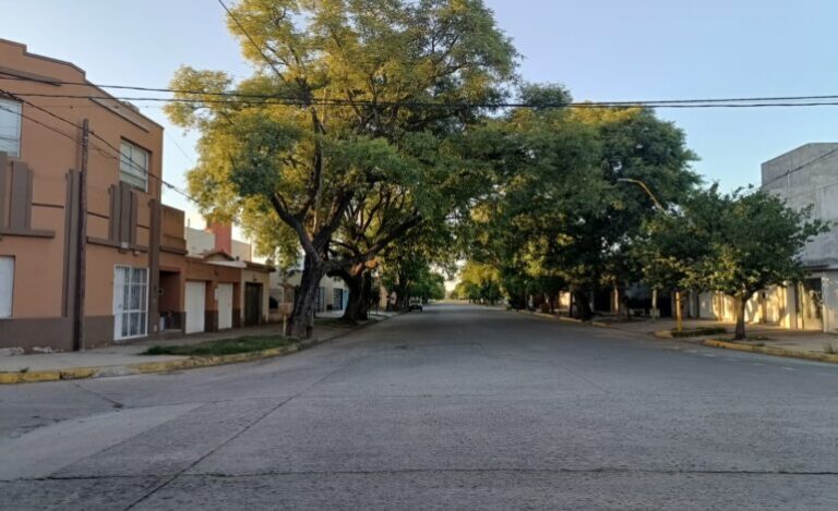 Viernes caluroso y con posibilidad de tormentas: cómo estará el tiempo hoy