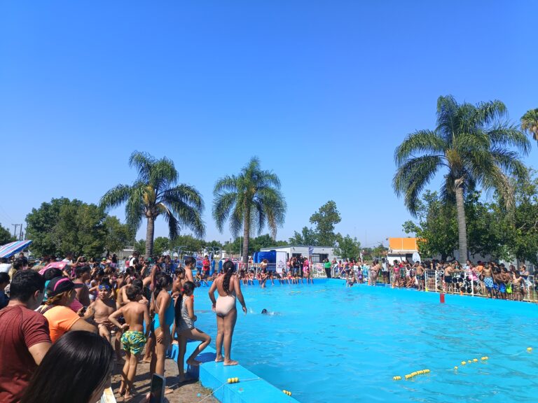 Con la demostración en el polideportivo, cerró la Escuela de Verano en Frontera