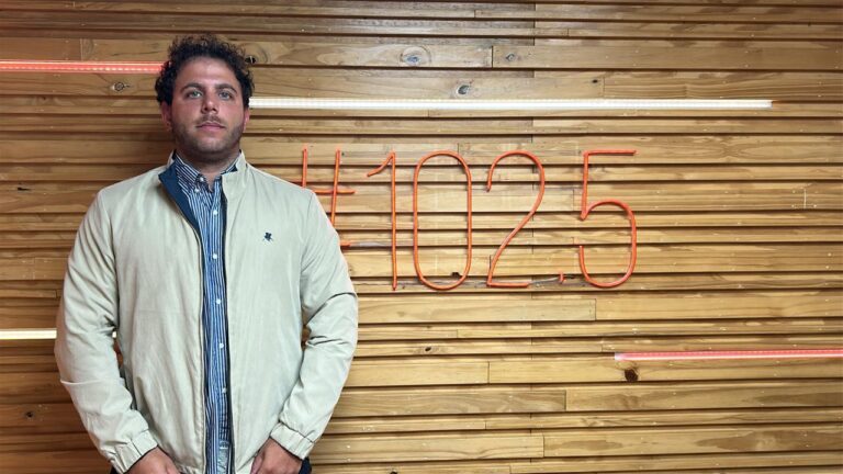 El psicólogo Daniel Rossa analizó la prohibición de redes sociales en menores y advirtió sobre sus efectos