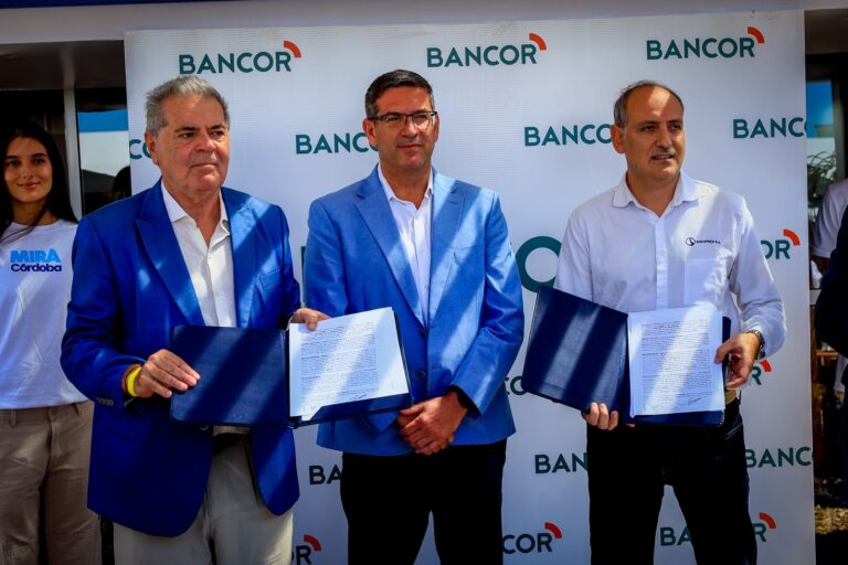 Créditos con tasas bajas para la compra de maquinaria agrícola y camiones en Córdoba