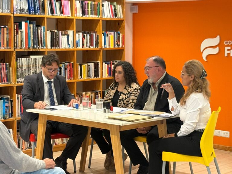 Seis empresas compiten por la ampliación de pavimento en el Jardín Nucleado de Frontera