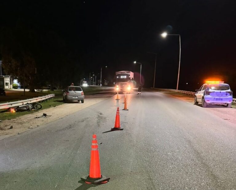 motociclista hospitalizada tras un choque nocturno en Las Varillas