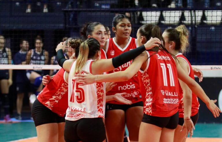 San Isidro no se rinde: logró un triunfazo en La Plata y forzó un tercer juego
