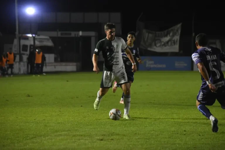 Sportivo busca afirmarse ante Defensores de Belgrano, en Ramallo