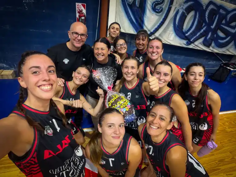 El Tala hace historia: debut del básquet femenino en un torneo regional