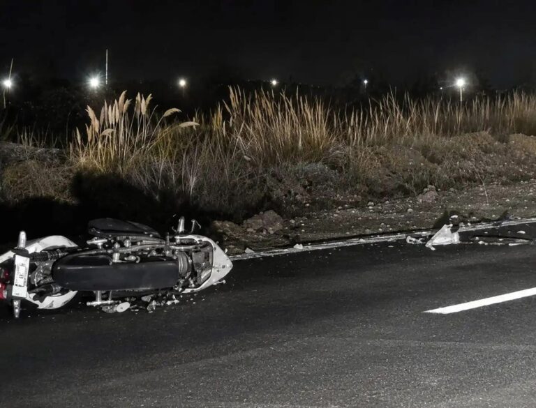 Ruta 158: un motociclista de 60 años falleció en un choque múltiple