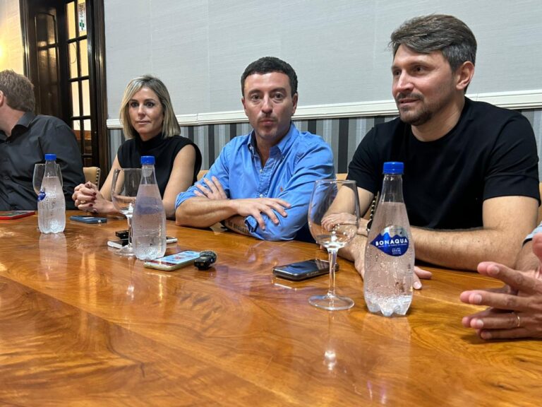 De Loredo en San Francisco: «La gestión de Llaryora es inéditamente mala»