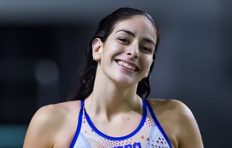 Malena Santillán logró el oro en 200m espalda por el Argentino Absoluto