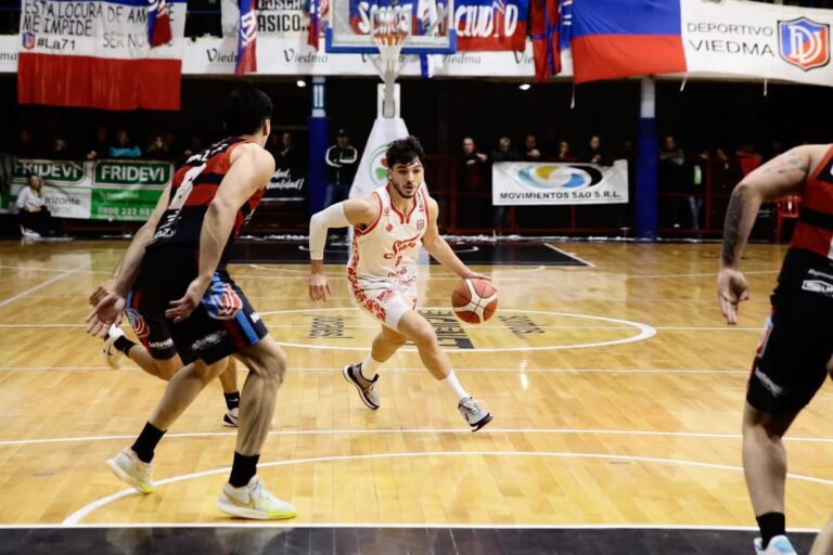 San Isidro juega en Viedma buscando meterse en semifinales