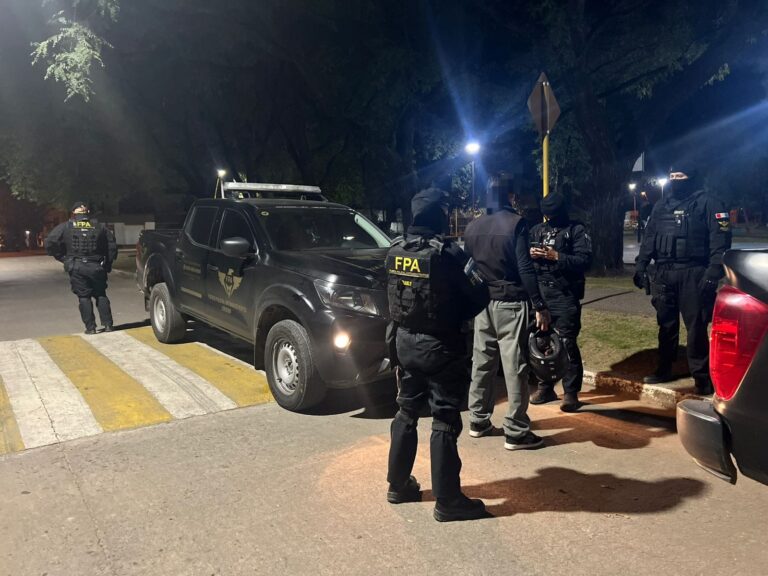 Masivo operativo entre Córdoba y Santa Fe dejó detenidos, secuestros de droga y motos