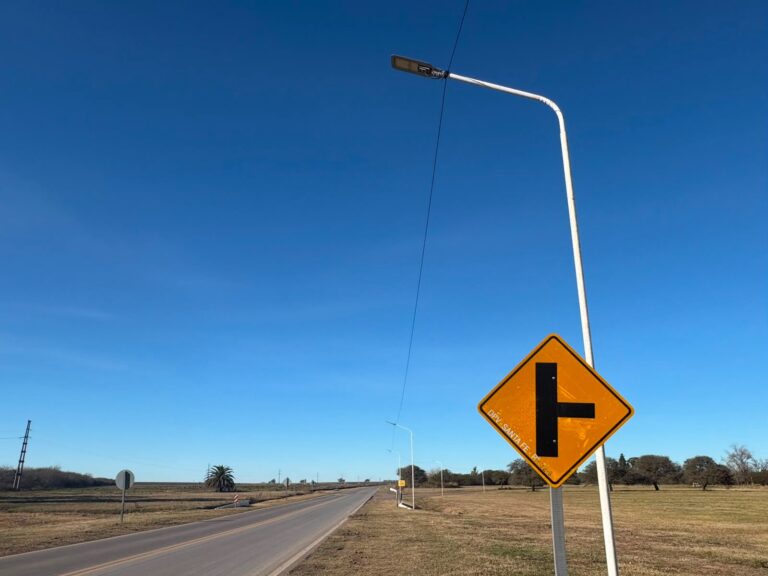 Fortalecimiento del alumbrado en el ingreso a Estación Frontera por Av. Sastre