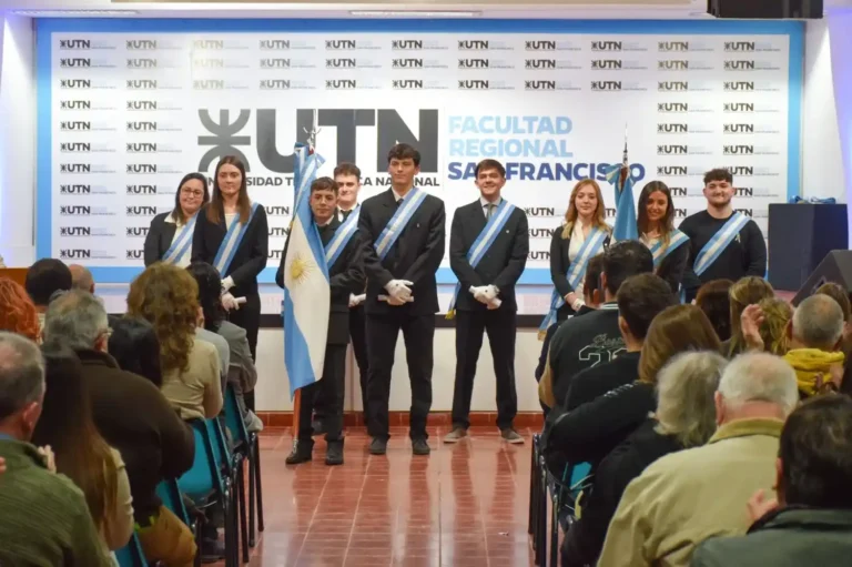 Orgullo académico: UTN y UCES designaron a sus nuevos abanderados