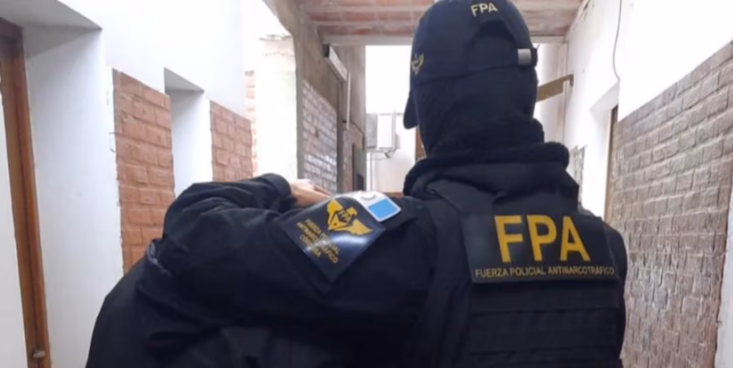 La mujer fue detenida en villa dolores KMIUNI5LDFEPLDZIMF2TUBMOP4