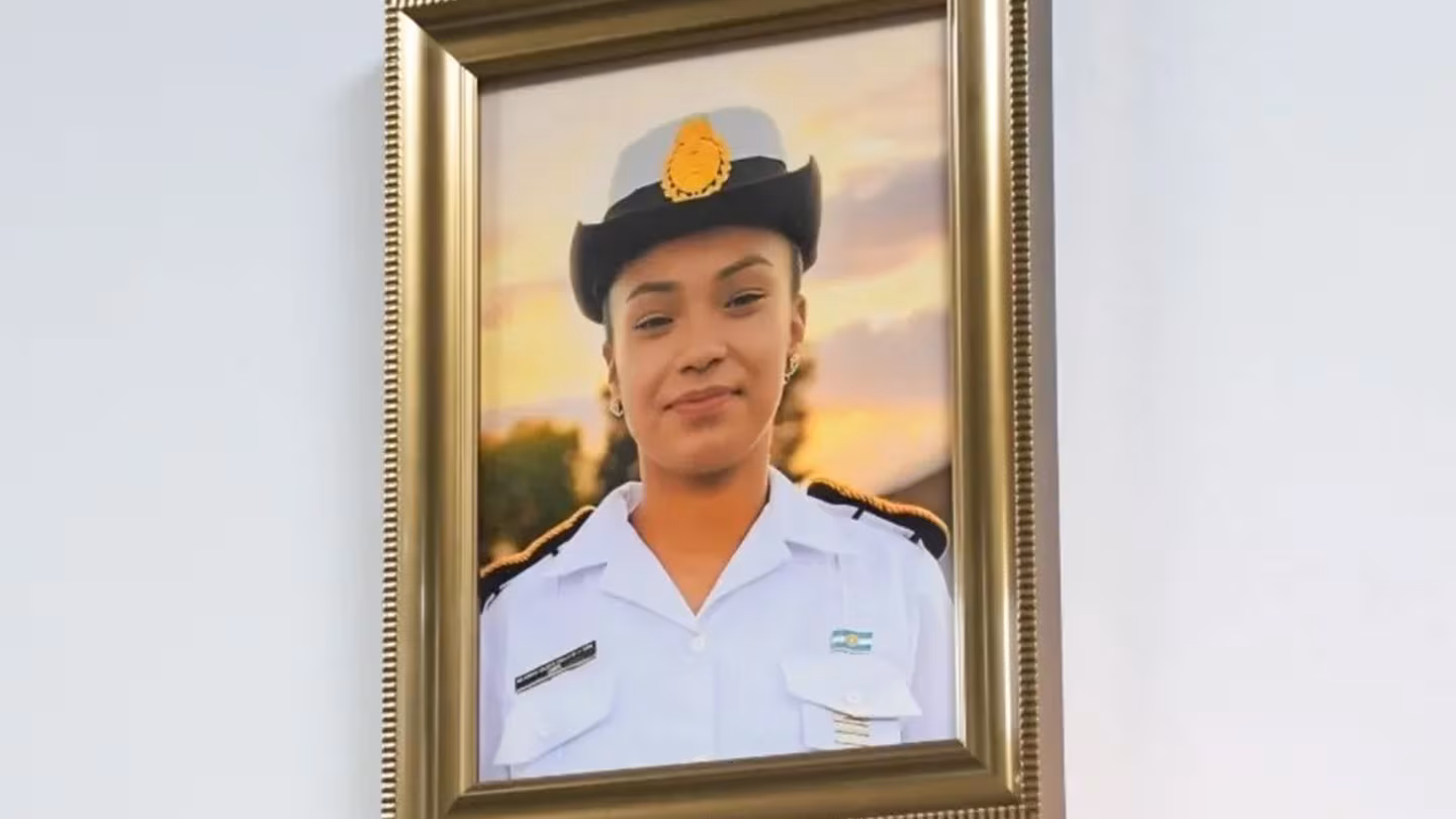 Milagros llevaba un ano en la fuerza policial 35O2Y4VEHFEOTDIVSCTFCNQPCU