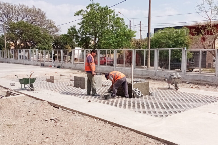 La Provincia destinó más de $3.065 millones para obras en escuelas durante junio