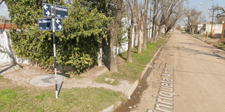 Una pelea callejera terminó con dos detenidos: uno de ellos llevaba un martillo