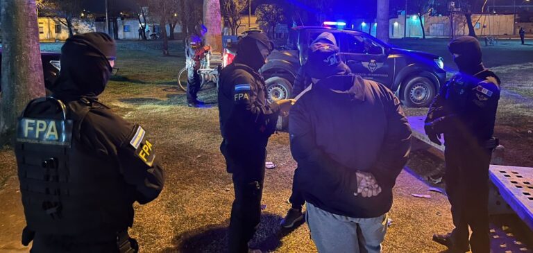 Secuestro de drogas y vehículos en San Francisco, Río Cuarto, Córdoba y Tanti