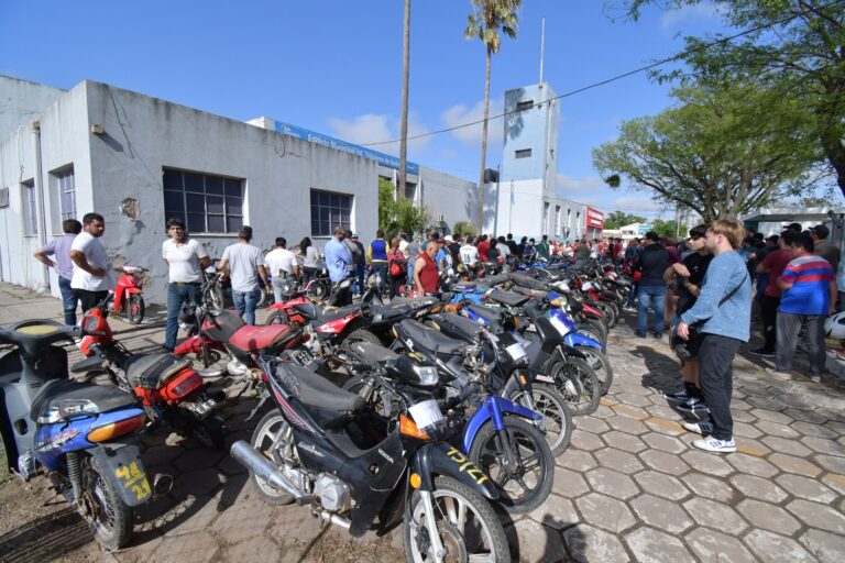 El municipio rematará 76 motos y 2 vehículos