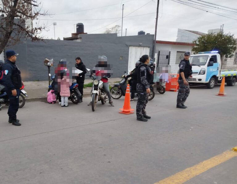 Secuestraron 13 motocicletas durante un control vehicular en barrio Sarmiento