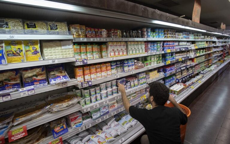 ¿Por qué siguen subiendo los precios?