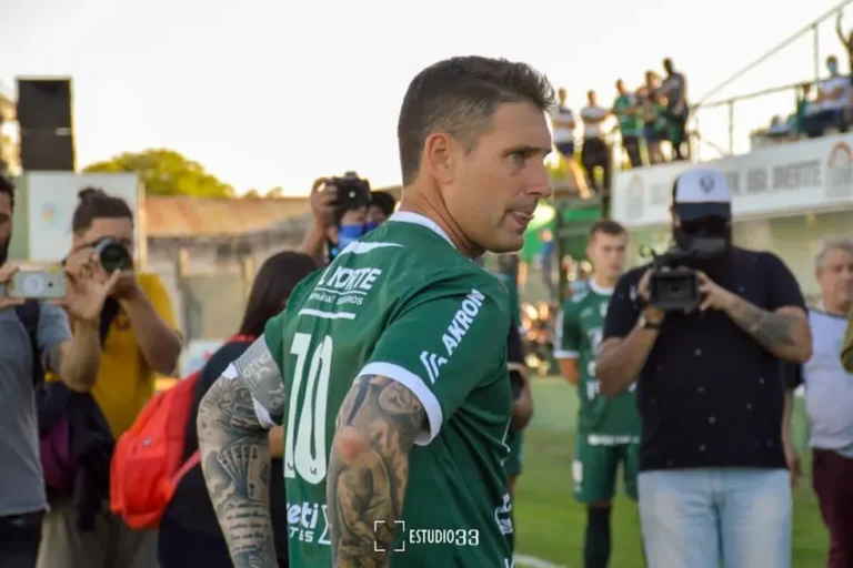 Juan Pablo Francia denunció que no pudo ingresar al estadio de Sportivo Belgrano