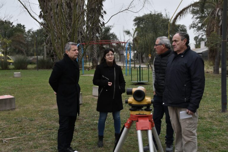 El municipio instala bombas depresoras en Palmares 1 y 2