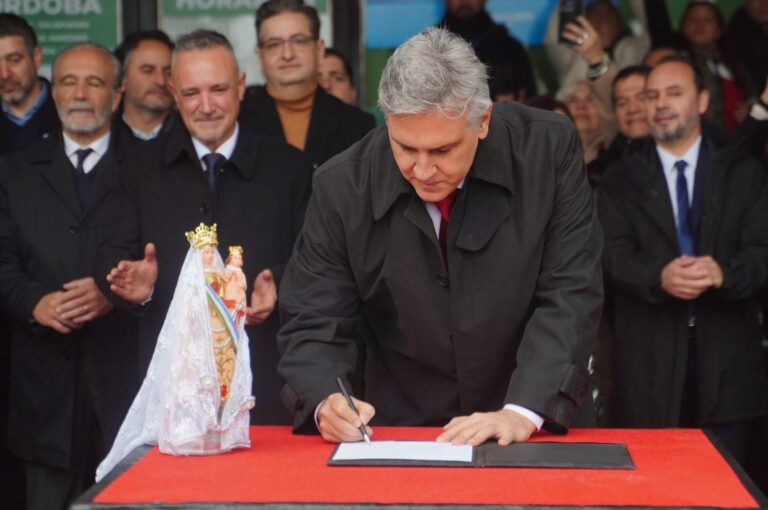Llaryora conmemora el 17 de agosto con una amplia agenda de actividades