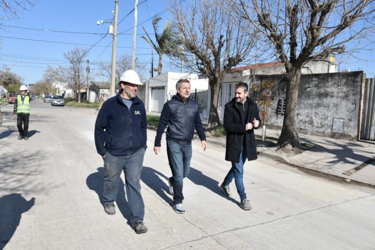 La pavimentación de barrio Parque avanza a paso firme y podría finalizar antes de lo previsto