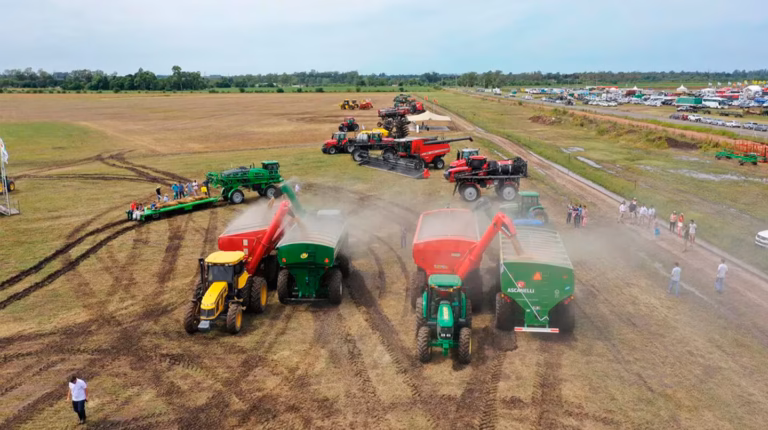 Las ventas de maquinaria agrícola crecieron 45% en julio impulsadas por mejores expectativas del sector
