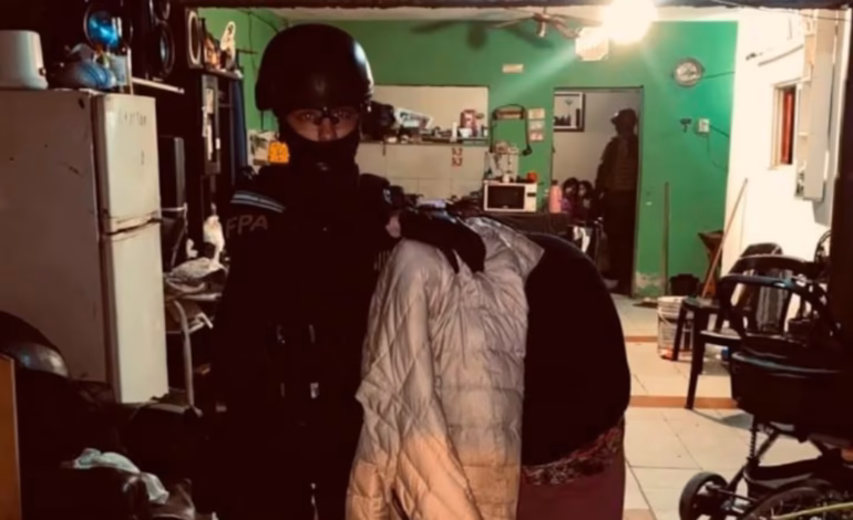 La vendedora quedo presa en villa el libertador