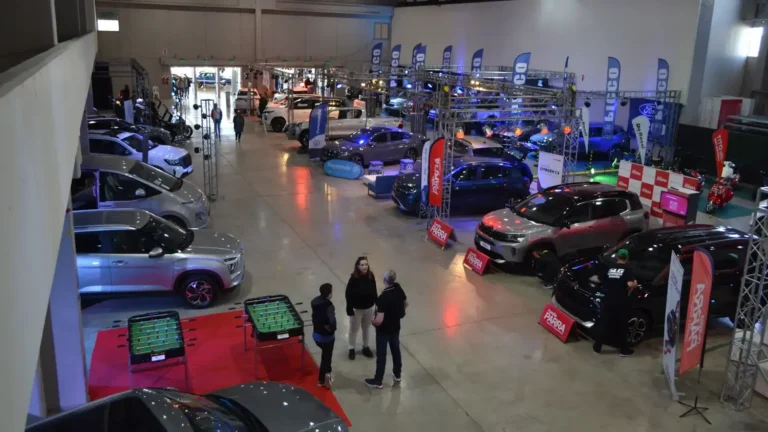 El 5° Salón del Automóvil explotó en el Superdomo y ya apunta al 2028