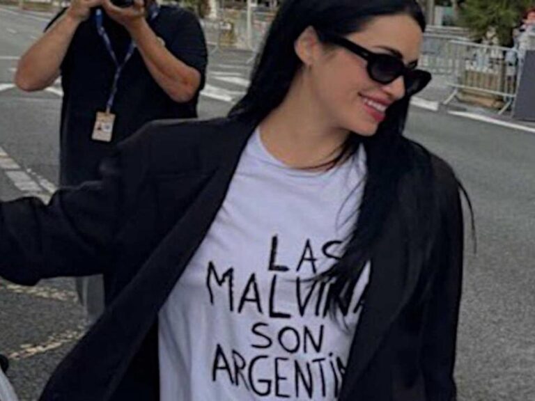Lali Espósito explicó por qué llevó una remera de Malvinas al Festival de San Sebastián