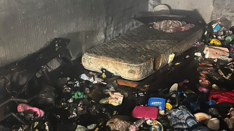 Principio de incendio en una casa de Barrio Parque por un posible cortocircuito