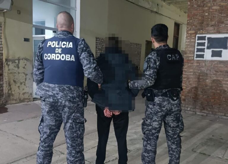 Aprehendieron a un joven por robo calificado y recuperaron una motocicleta sustraída