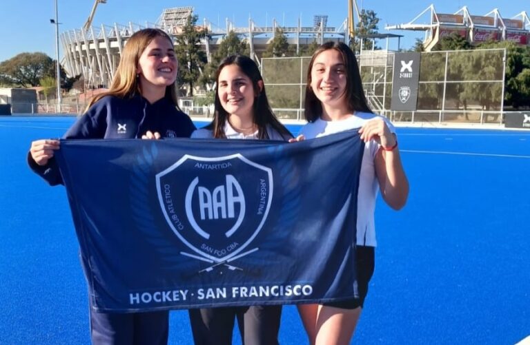 Cuatro jugadoras de Antártida Argentina representarán a Córdoba en el Campeonato Argentino Sub 16 de hockey