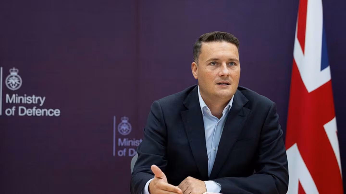 El secretario de estado de defensa de reino unido wes streeting
