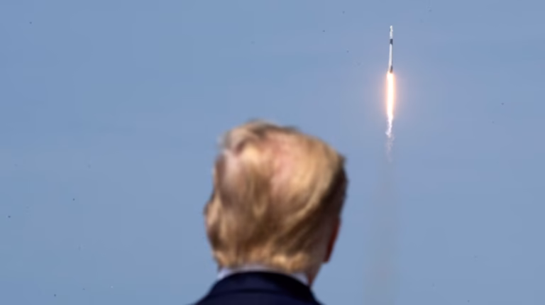 Estados Unidos reconoció que tiene armas en el espacio y crece la tensión con Rusia y China