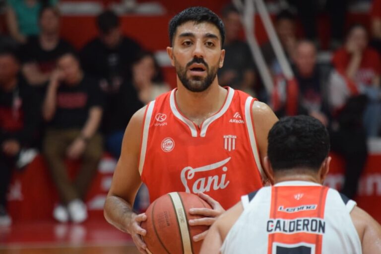 San Isidro venció a Sportivo Suardi y definirá el Súper 6 ante El Ceibo